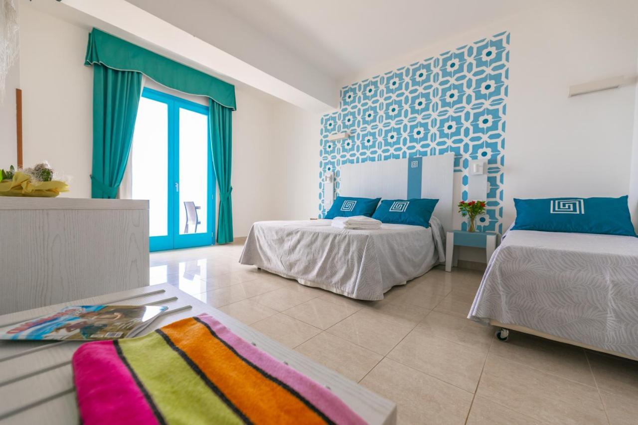 Hotel Magna Grecia Santa Maria di Leuca エクステリア 写真