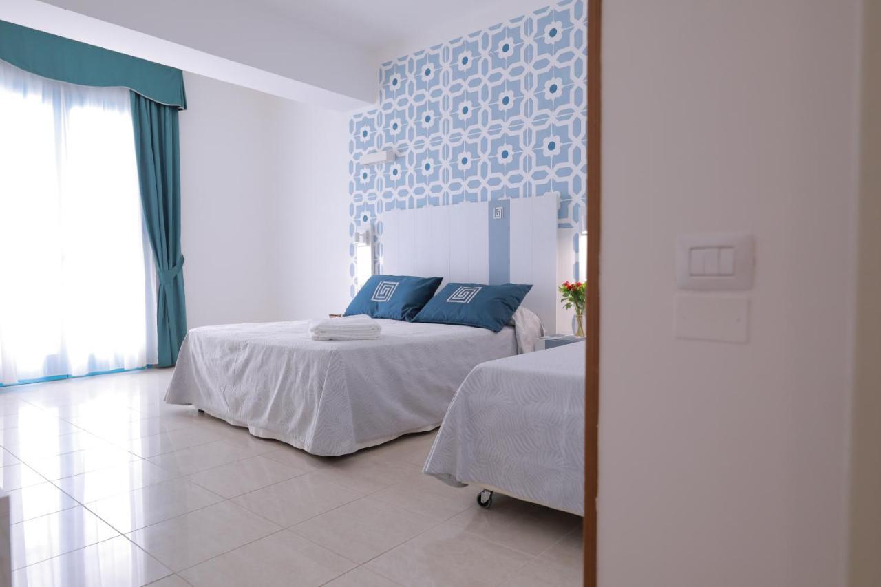 Hotel Magna Grecia Santa Maria di Leuca エクステリア 写真